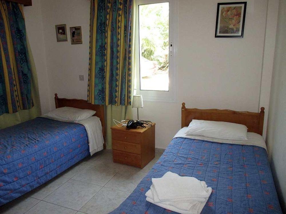 Rododafni Villas Klorakas ภายนอก รูปภาพ